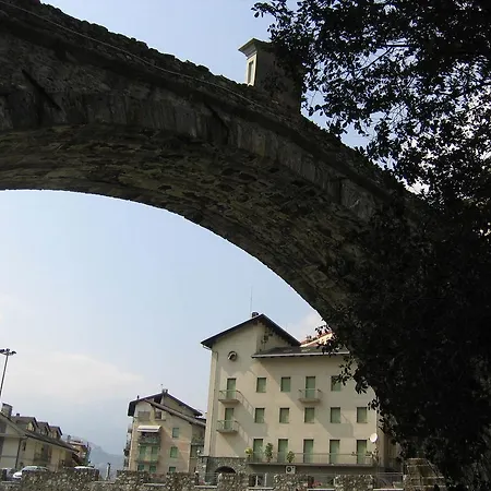 Ponte Romano 3* ポン・サン・マルテン